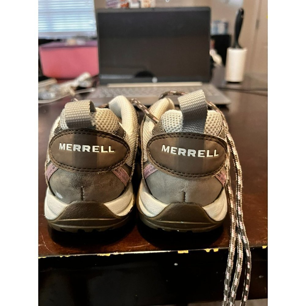 Women's Merrell Footwear Pink & Brown Shoes Size 8.5 [GOOD]